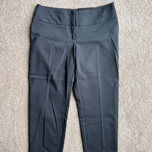 Apt. 9 Torie Midrise Straight-Leg Capri - Picture 2 of 4